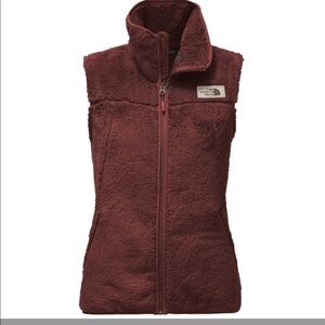 Campshire Vest THE NORTH FACE sequoia red